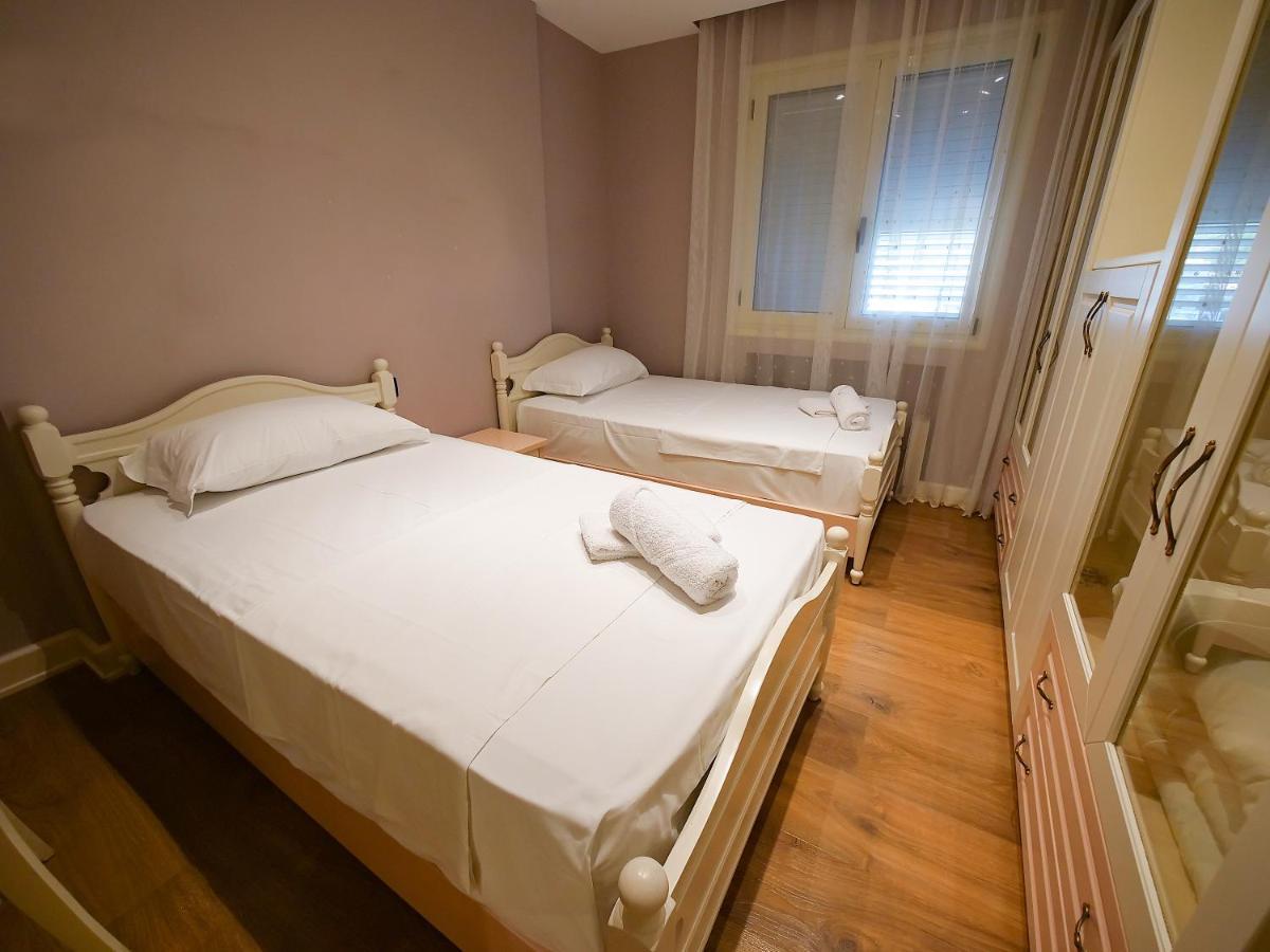 Sea Side Apartment Vlorë Eksteriør bilde