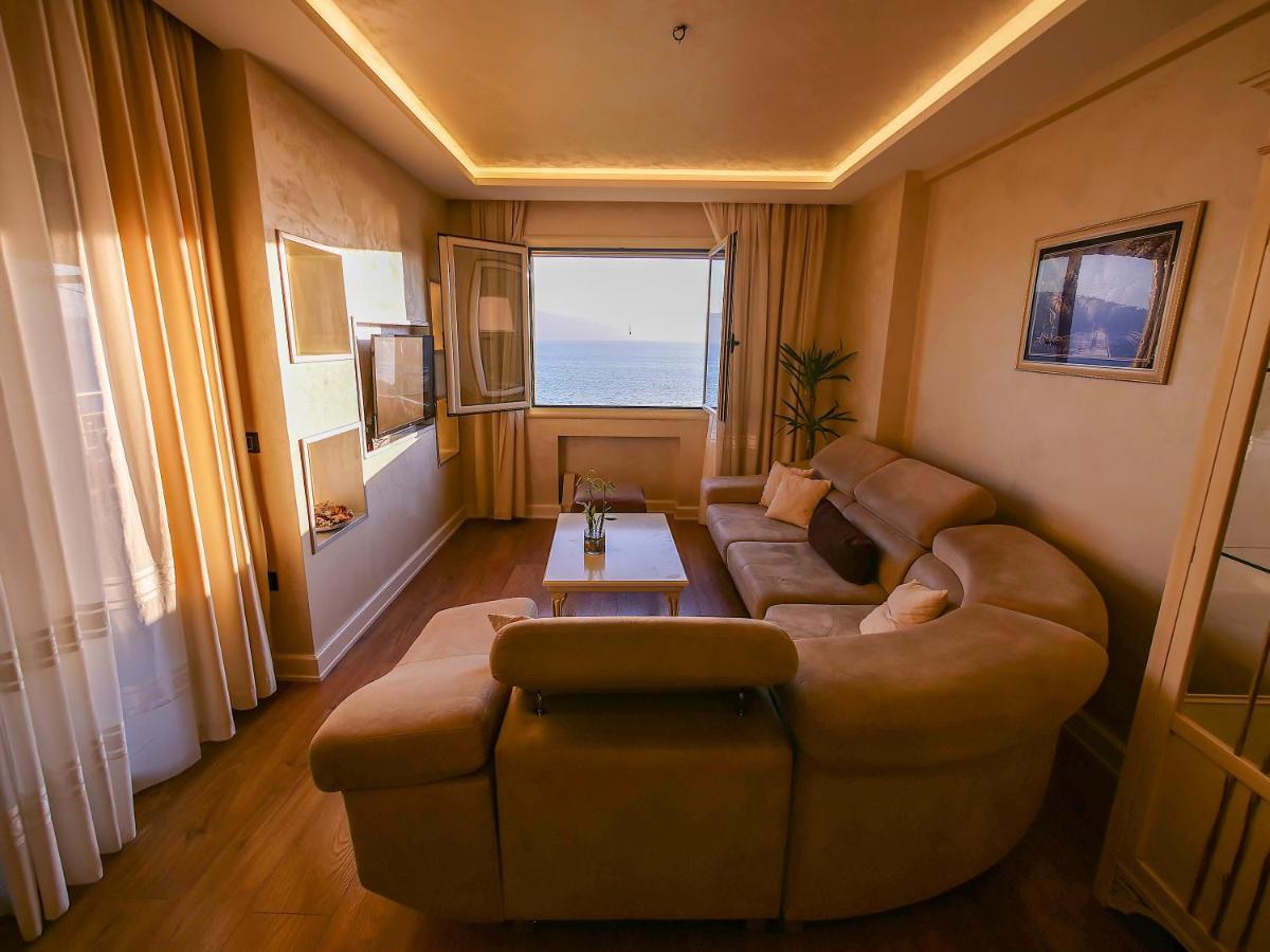 Sea Side Apartment Vlorë Eksteriør bilde