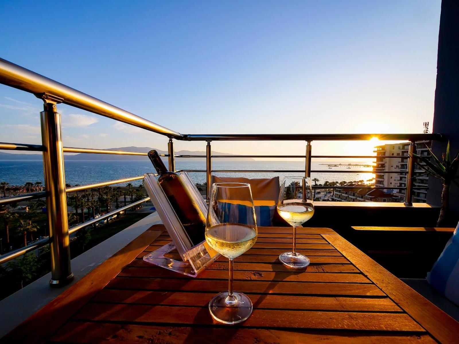 Sea Side Apartment Vlorë Eksteriør bilde